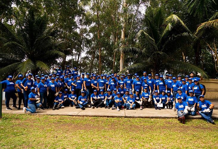 Corporacion el Sol's volunteers