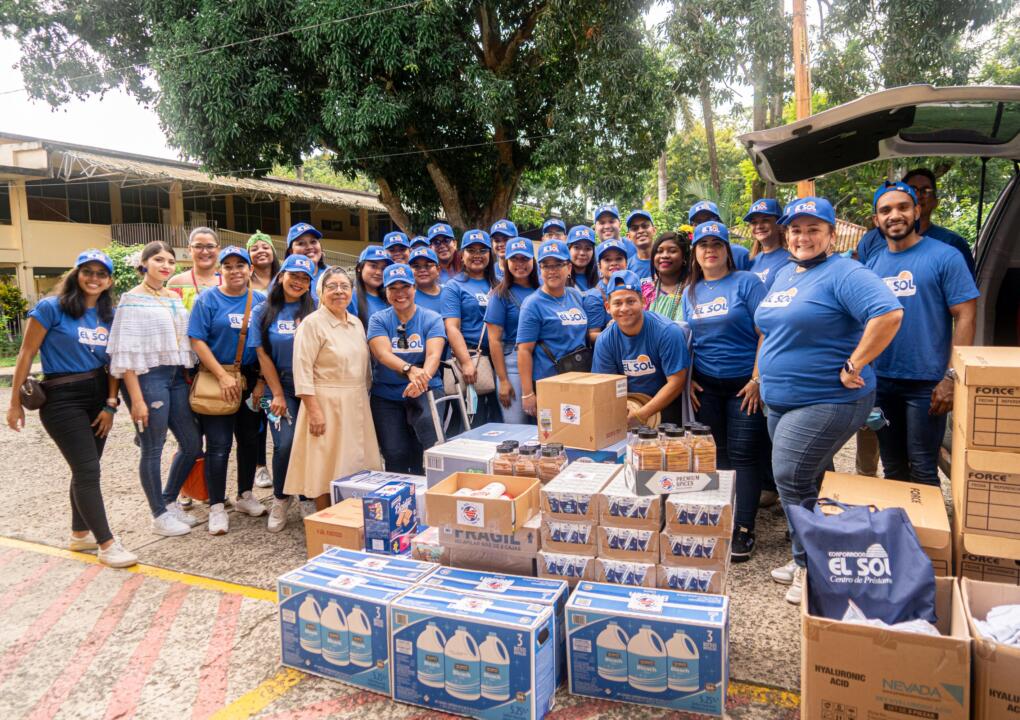 Corporación El Sol visited a nursing home in Panama City - CFG Partners